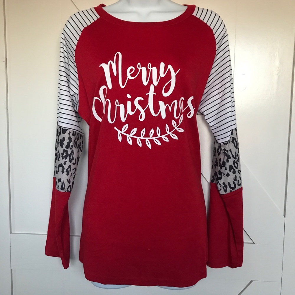 Red merry Christmas long sleeve top - Picture 3 of 4